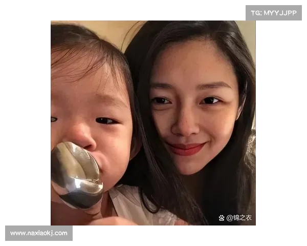汪小菲与大S女儿重逢,长发披肩变身大女孩,张兰感叹孙女不再是小孩子 汪小菲与大S女儿重逢,长发披肩变身大女孩,张兰感叹孙女不再是小孩子